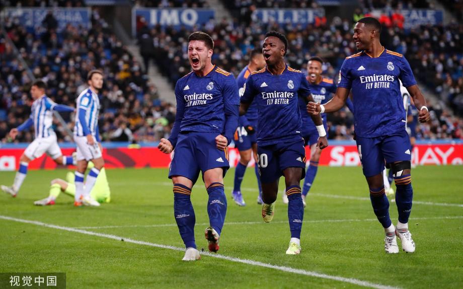 合中发展的 合中发展的