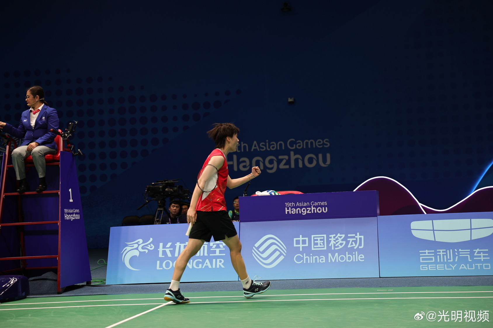 鹿季後賽首 鹿季後賽首